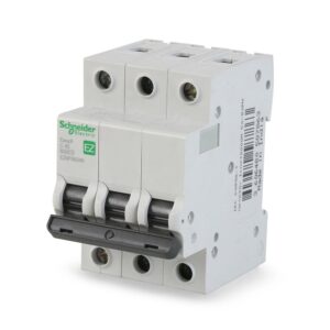 INTERRUPTOR TERMOMAGNETICO 3X40A 10KA 220V CURVA C TIPO EASY9